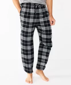 Men's Sonoma Goods For Life® Brushed Poplin Print Pajama Pants 22 Men's Sonoma Goods For Life® Brushed Poplin Print Pajama Pants -Casual Outfits For Men Elegant store 5281147 Black Windowpane